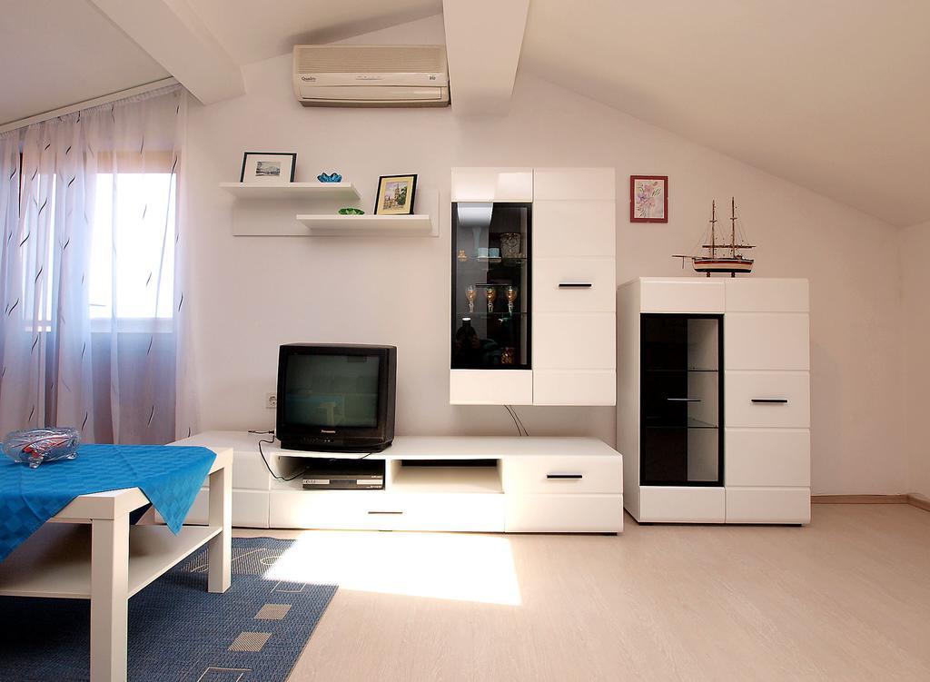 Apartments Munida 734 Медулин Экстерьер фото