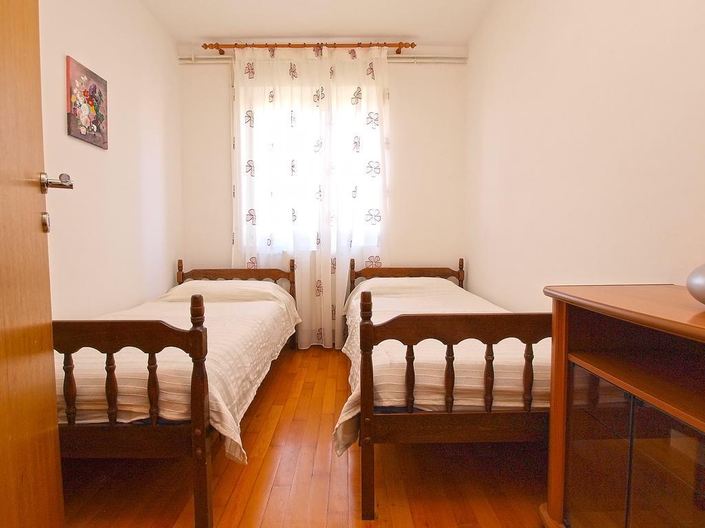 Apartments Munida 734 Медулин Экстерьер фото